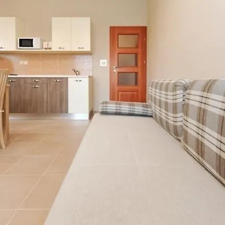 Studio Fur 4 Personen Ca 45 Qm In Srima, Dalmatien Norddalmatien - B60474
